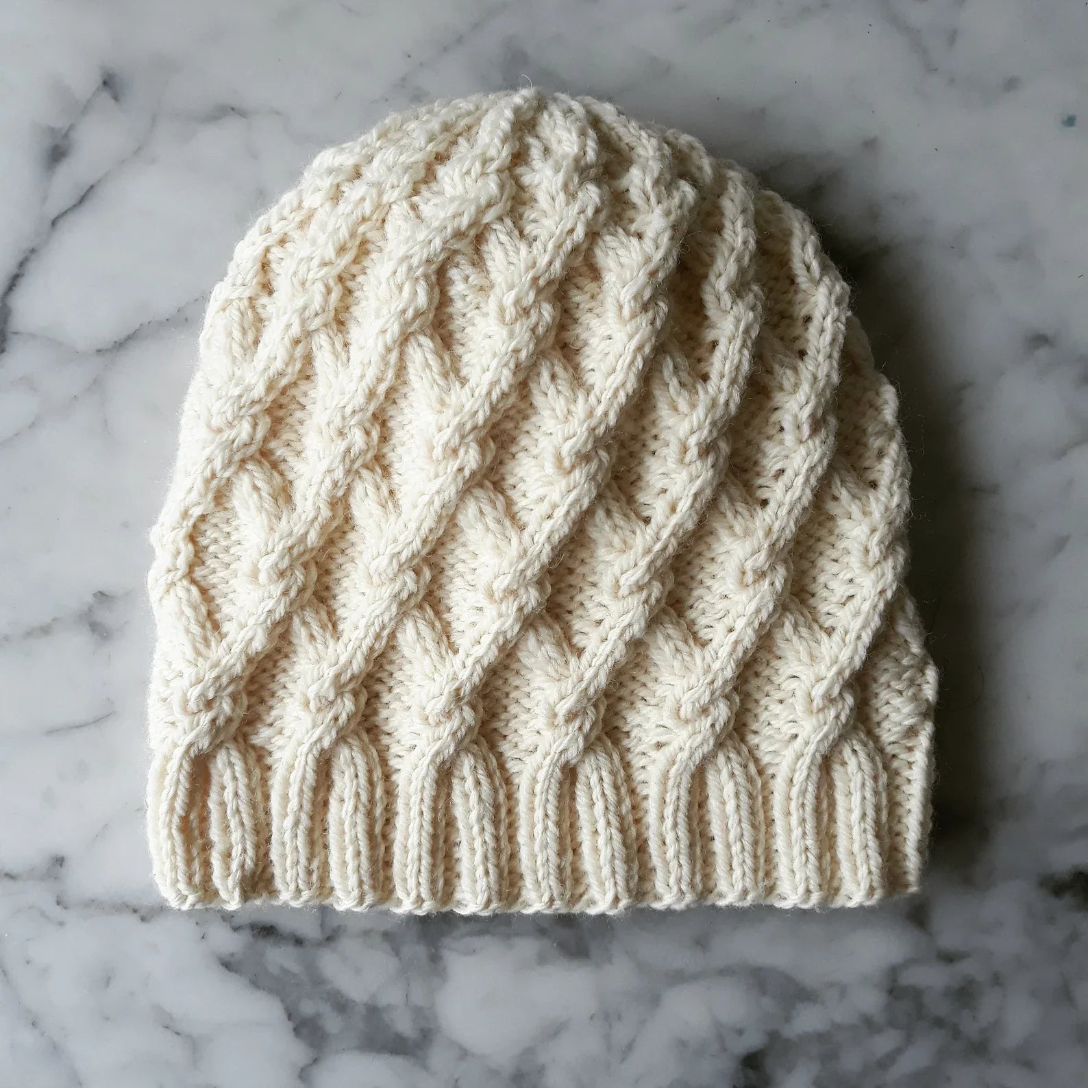 🧶 Salthill Cable Knit Hat Pattern – Timeless Aran Style, Seamless & Warm (PDF) - Cielcraft