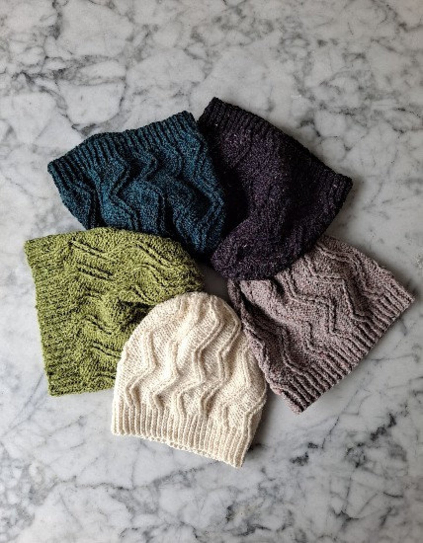 🧢 Beirt Aran Beanie & Cowl Set – Modern Cable Knit Pattern (PDF)