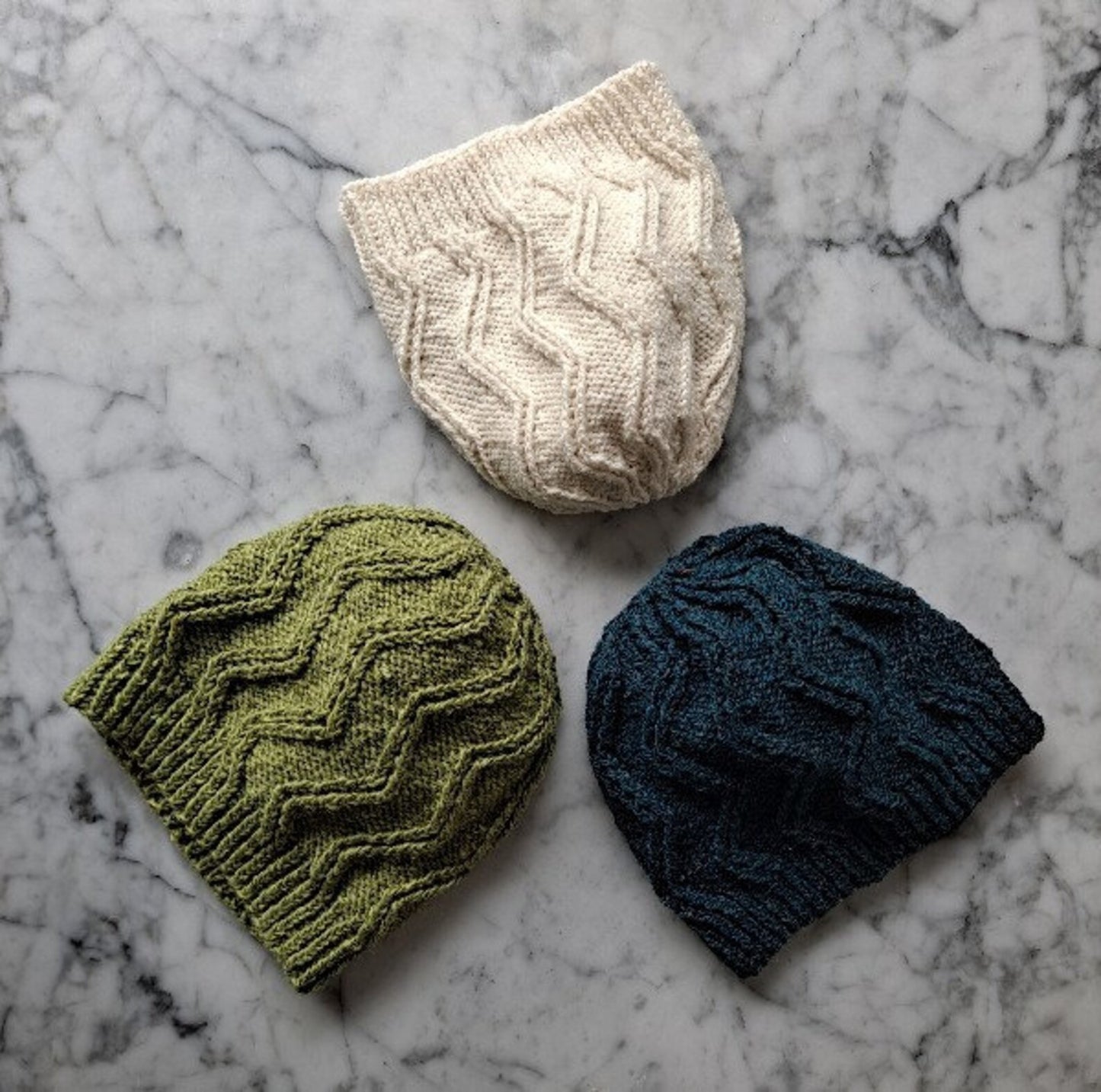 🧢 Beirt Aran Beanie & Cowl Set – Modern Cable Knit Pattern (PDF)