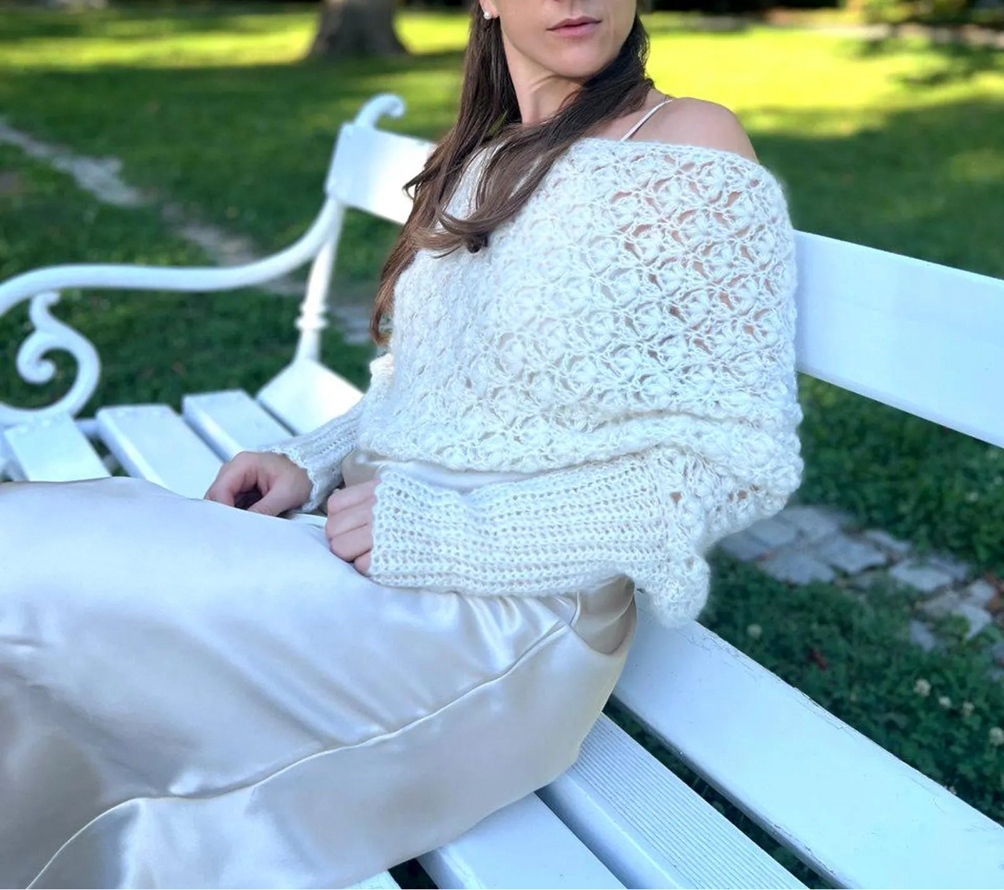 🌷 Beginner Crochet Sweater Scarf – Stylish & Quick to Make